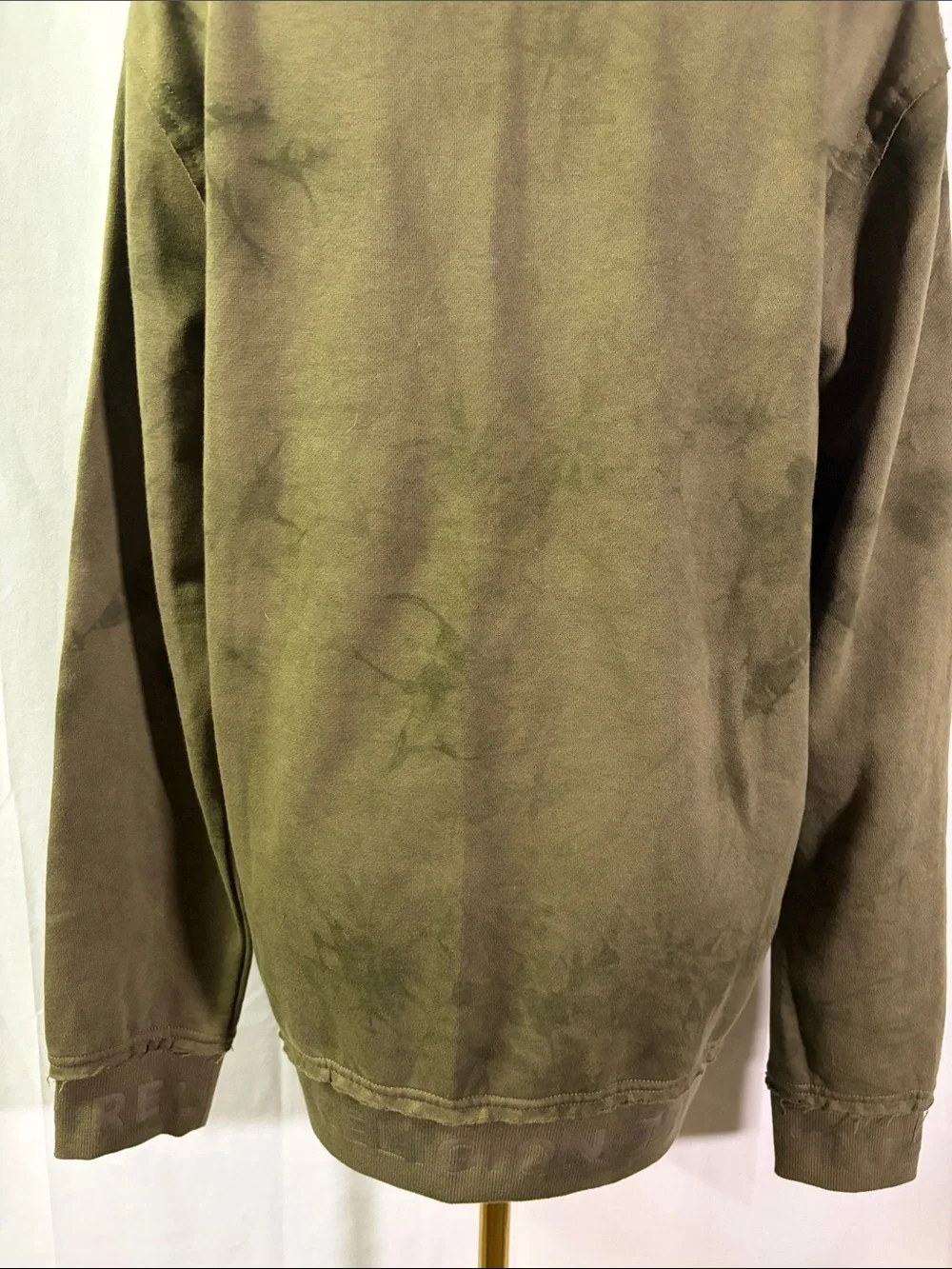 True Religion Camo Green Tie Die Debossed Rib Pullover Crewneck Sweatshirt